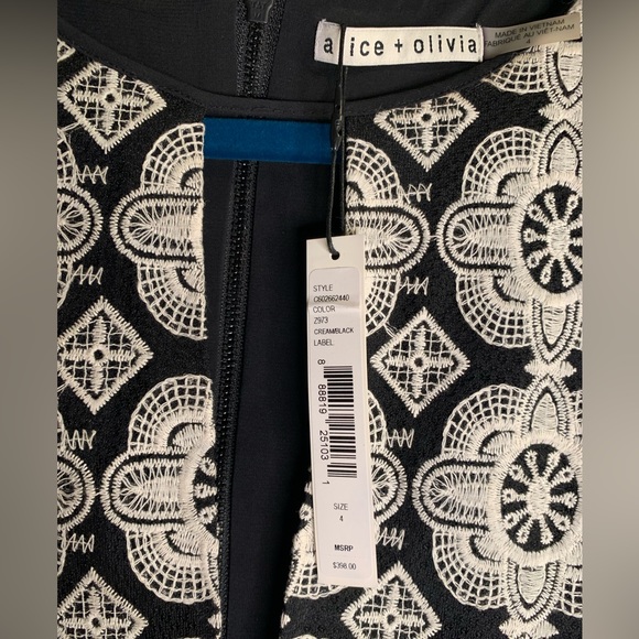 Alice + Olivia Cream & Black Geraldine Dress Size 4 - Picture 5 of 6